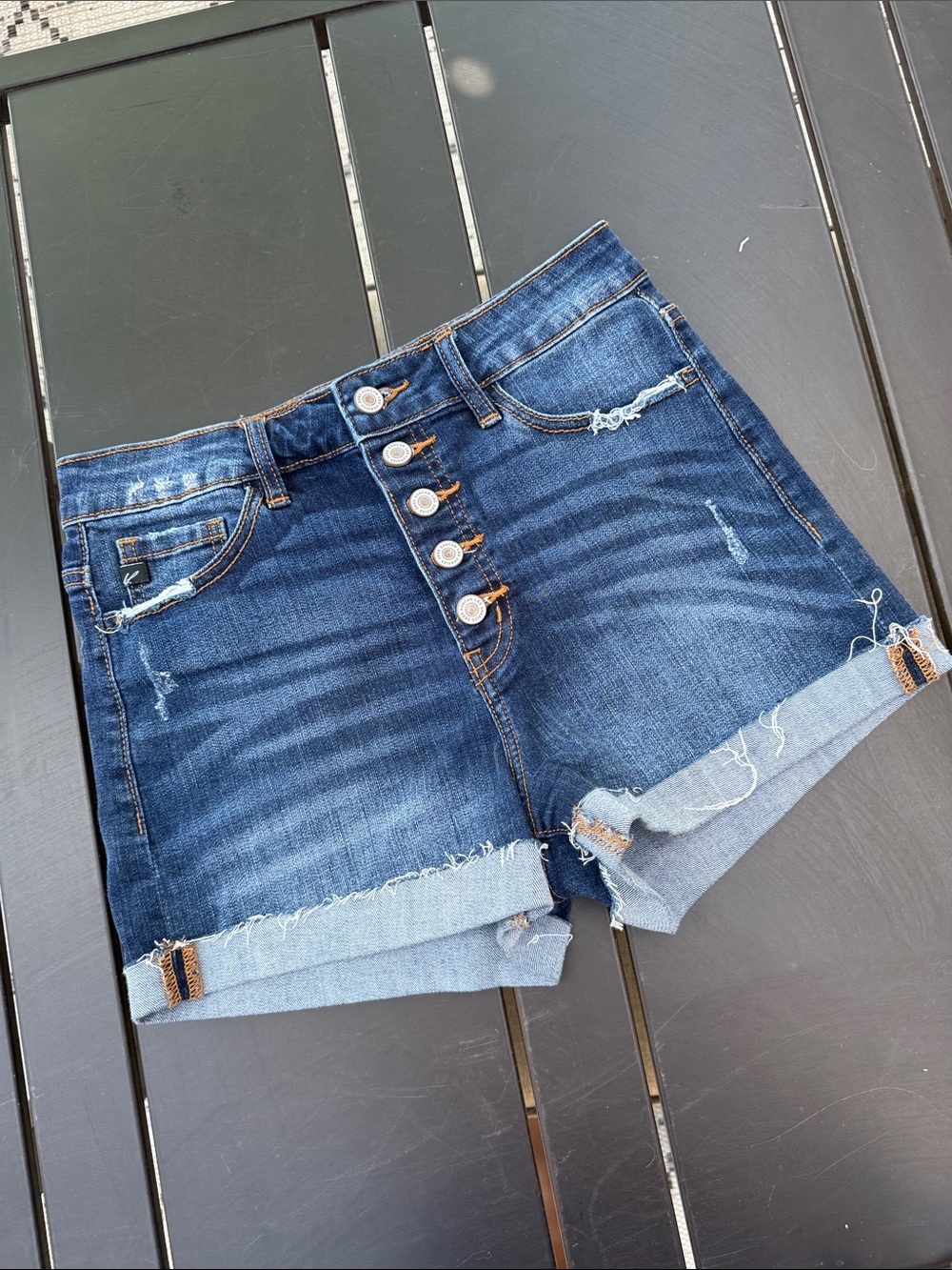 Kancan Estillo KC#9113D Dark Wash Denim Button-Fly Women's Shorts like new M